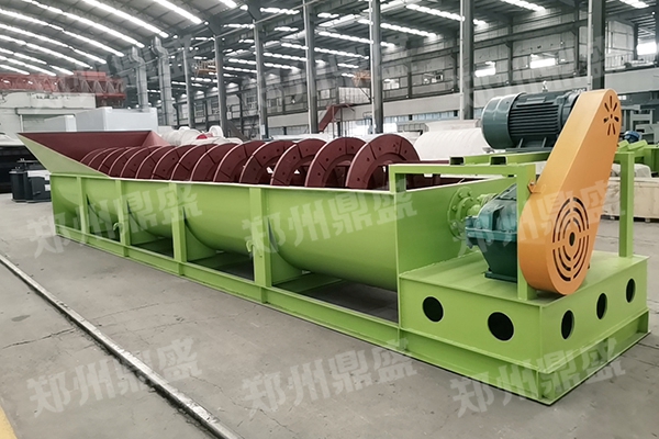 湖北省螺旋洗砂機生產(chǎn)線01