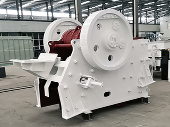 200t/h顎式破碎機(jī)選哪個(gè)型號?