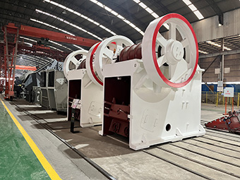 讓礦山老板買的放心的石頭破碎機(jī)