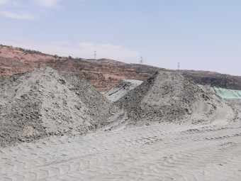 700多億噸尾礦和廢石有出路了！工信部：鼓勵(lì)銀行給予尾礦綜合利用項(xiàng)目多元化信貸支持